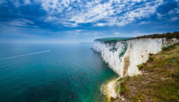 Spectacular natural wonders of White Cliffs England
